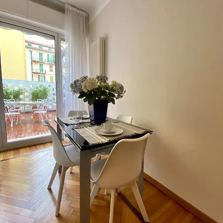 Lägenhet Mombello Loft *