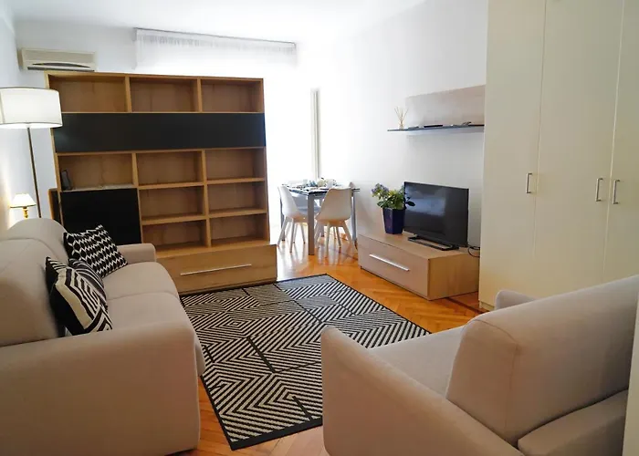 Mombello Loft Apartamento *